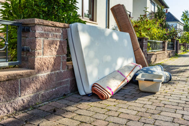 Best Mattress Removal Service  in Oneonta, AL